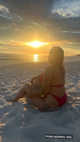 izabelamarcilio - C1QKJ2hxsTU-M3M8tD4X.mp4